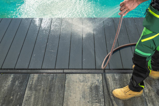 Best Sidewalk Pressure Washing  in Wlow Springs, IL